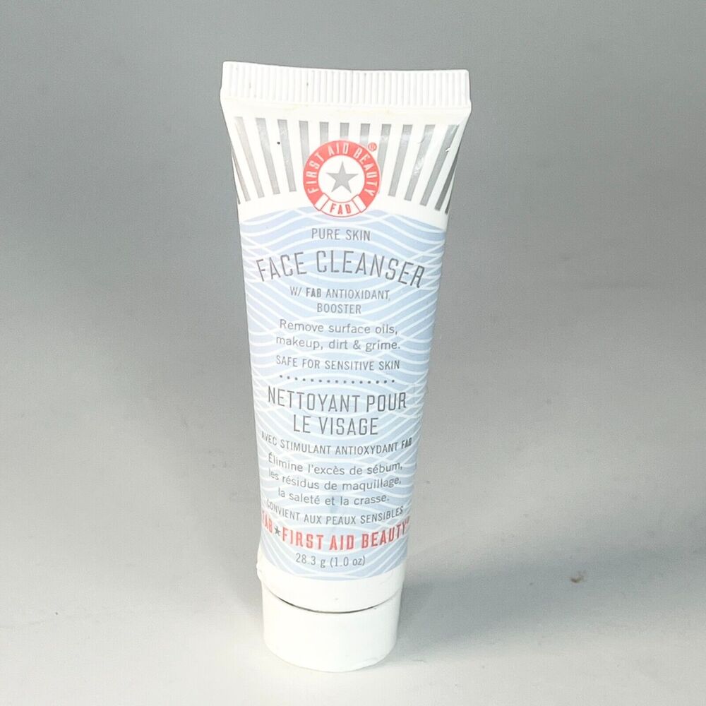 First Aid Beauty Pure Skin Face Wash Cleanser Travel 1 oz 28.3g New